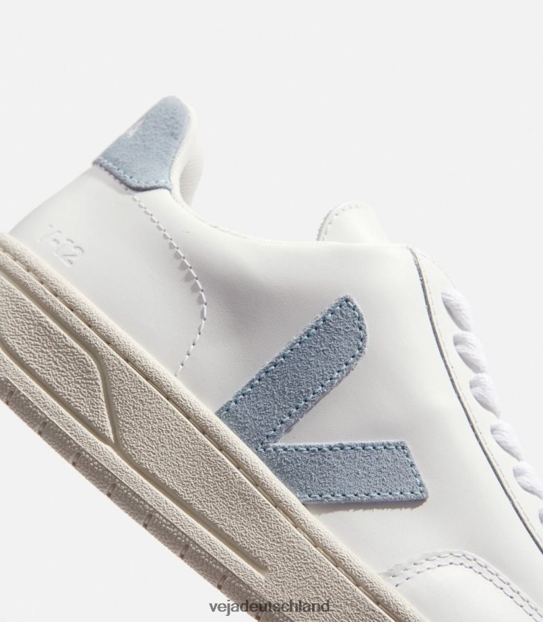 Veja V-12-Leder, weißer Stahl TV48N2229