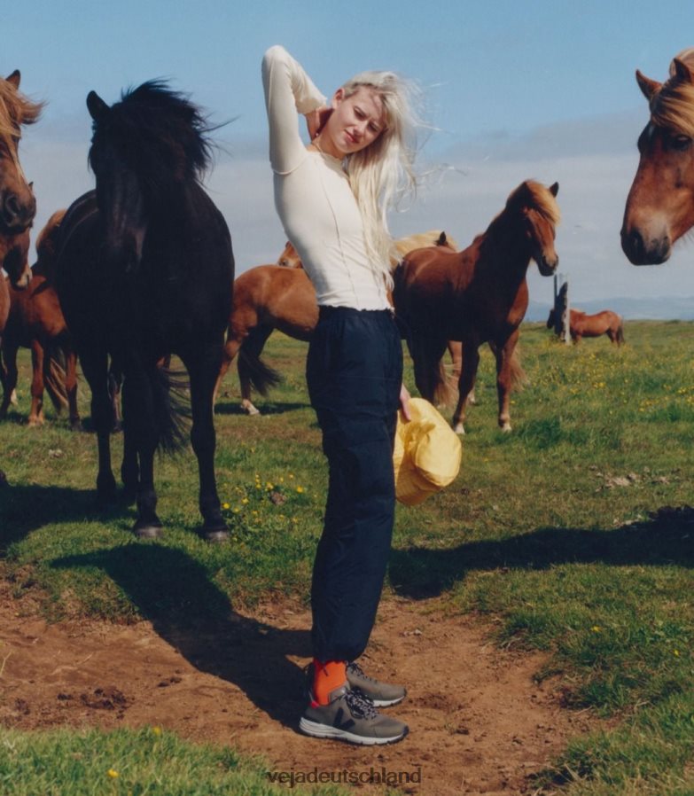 Veja dekkan alveomesh kaki schwarz TV48N2131