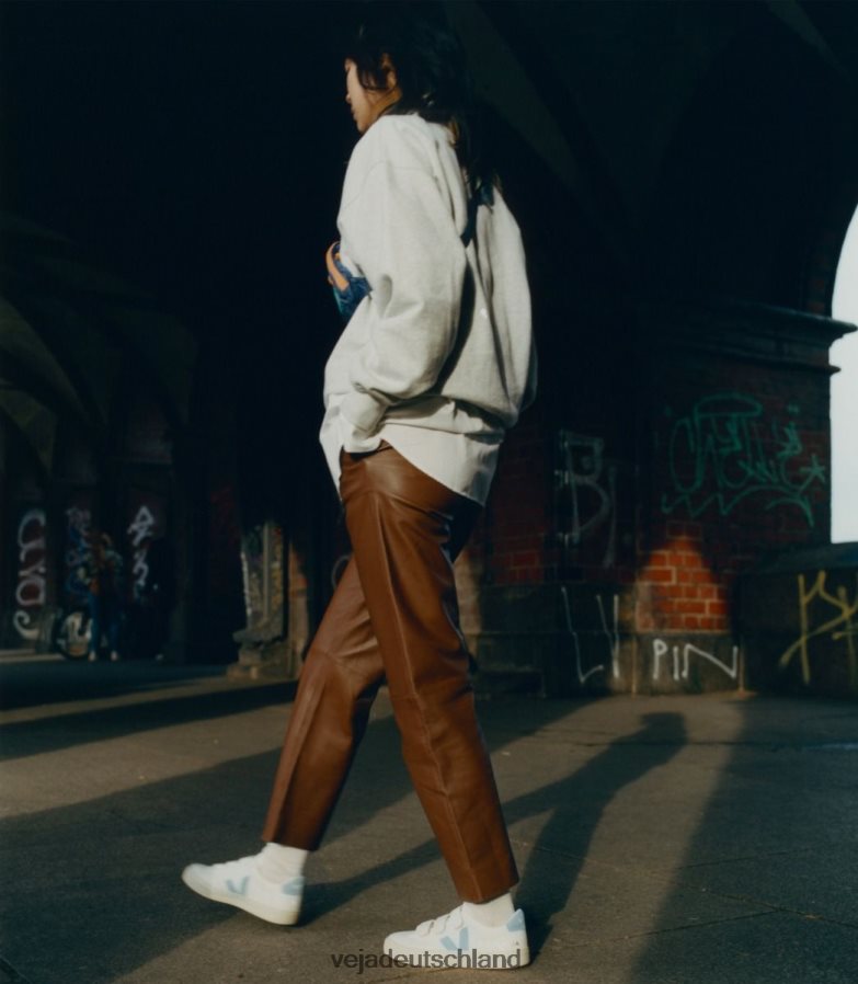 Veja Recife chromfreies Leder, weißer Stahl TV48N2116