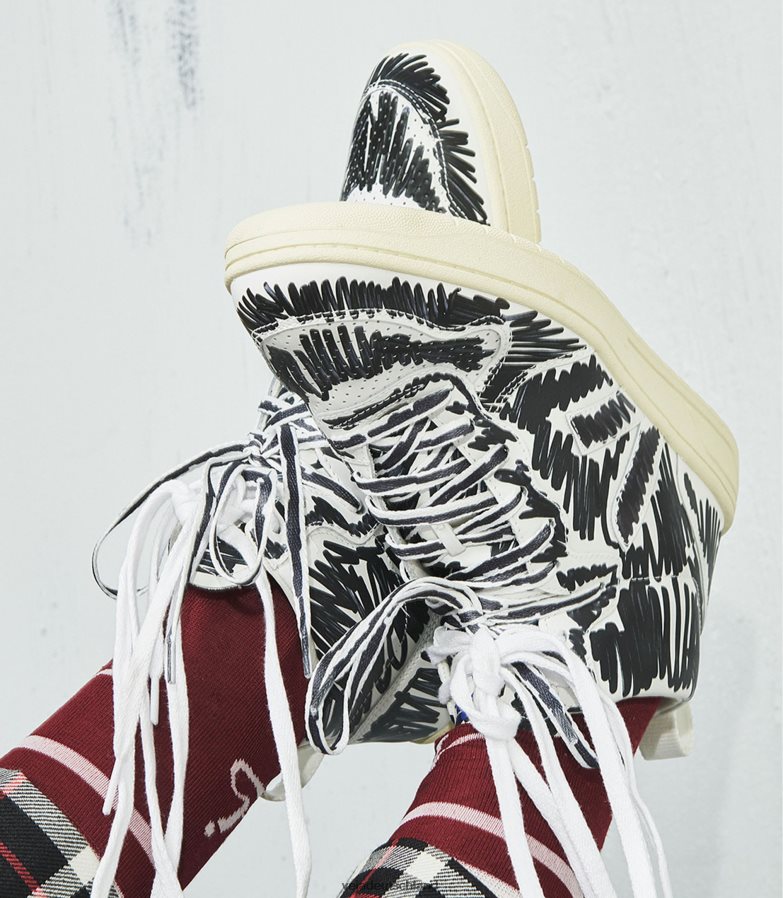 Veja X V-15 Leder Marni Vollschwarz TV48N285